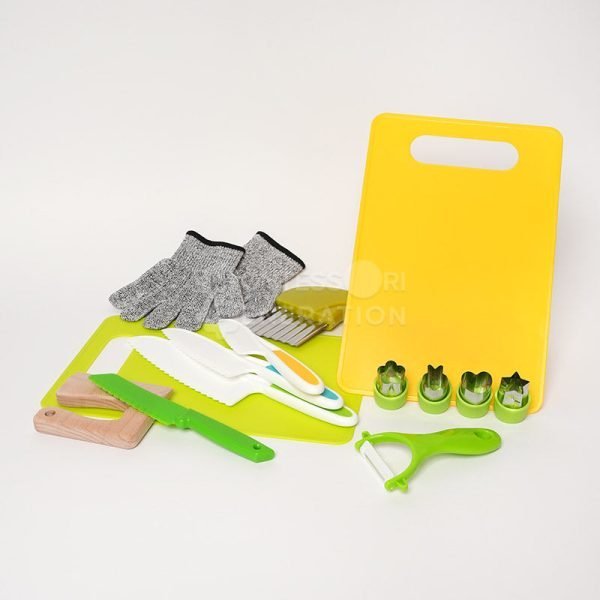 cooking-tools-DSC07727.jpg Cooking Tools Set | Child-Safe Knives, Molds & Boards for Kids Aged 3+ to Develop Cooking Skills